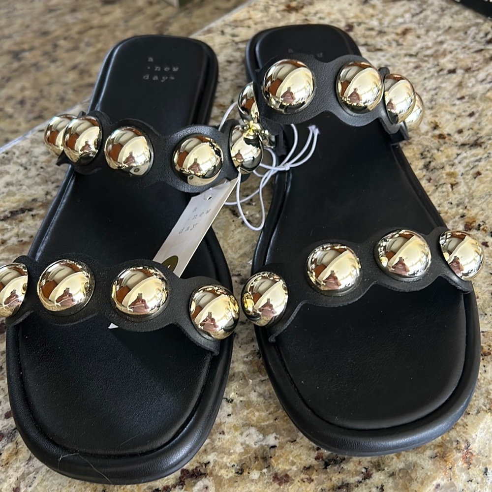 Didi black slides